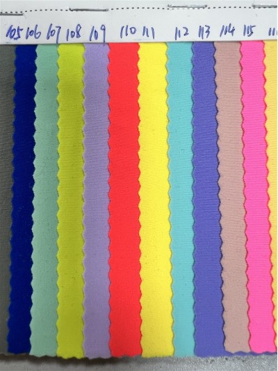 DG-BT 再生錦綸啞光萊卡 成分：82%再生錦綸 18%氨綸  克重：180g/㎡ 幅寬150CM 細節-12